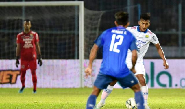 Laga Penuh Gengsi, Pertandingan Big Match Antara Persib Kontra Arema FC