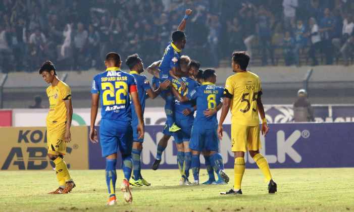 Ditahan Imbang Tim Juru Kunci Ditahan Imbang Tim Juru Kunci