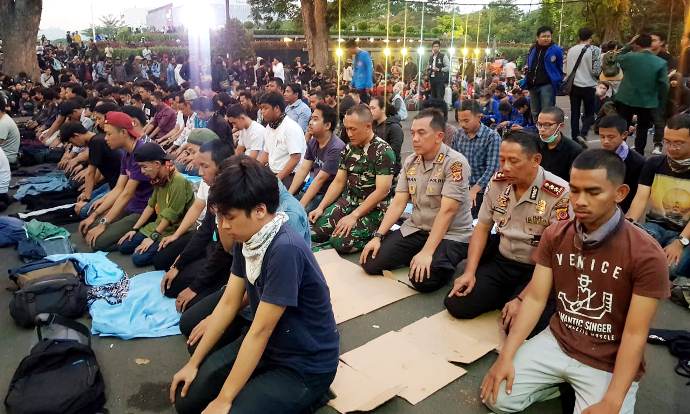 Aksi Demo Mahasiswa Di Bandung Berlangsung Aman