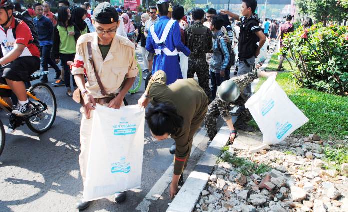 Pengelolaan Sampah Beralih ke DLHK