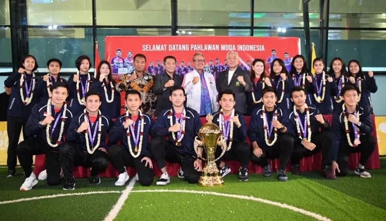 Kepulangan Juara Badminton Junior 2019 Disambut Sukacita Kepulangan Juara Badminton Junior 2019 Disambut Sukacita