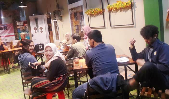 Diskusi Pasca Unjuk Rasa Mahasiswa