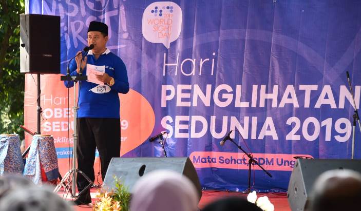 Hari Penglihatan Sedunia 2019: Orang Tua Diminta untuk Menjaga Mata Anak dari Ancaman Gadget Hari Penglihatan Sedunia 2019: Orang Tua Diminta untuk Menjaga Mata Anak dari Ancaman Gadget