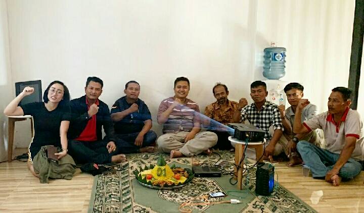 Nobar Pelantikan Presiden dan Wapres Bersama Masyarakat