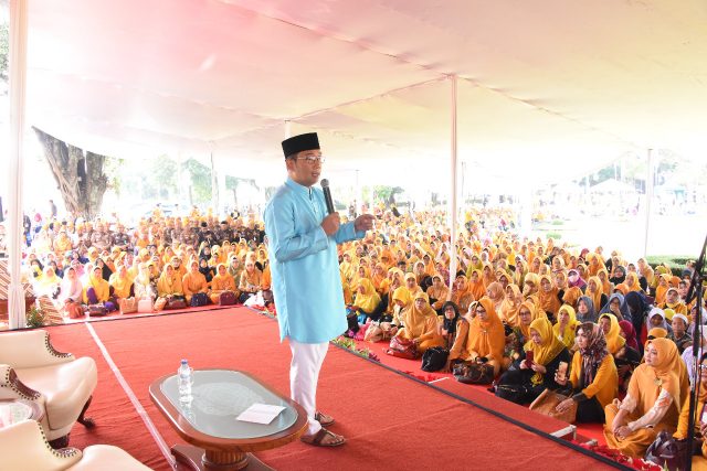 Jadi Individu yang Lebih Baik di Tahun Baru Islam 1441 H Bersama Ridwan Kamil Jadi Individu yang Lebih Baik di Tahun Baru Islam 1441 H Bersama Ridwan Kamil