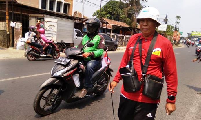 Komarudin Sebarkan Optimis Sembuh bagi Penderita Stroke Komarudin Sebarkan Optimis Sembuh bagi Penderita Stroke
