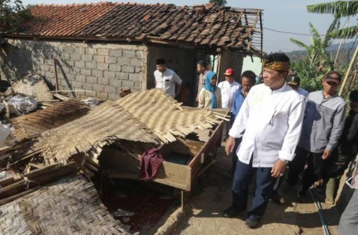 Belasan Hektare Lahan Kopi Rusak Belasan Hektare Lahan Kopi Rusak