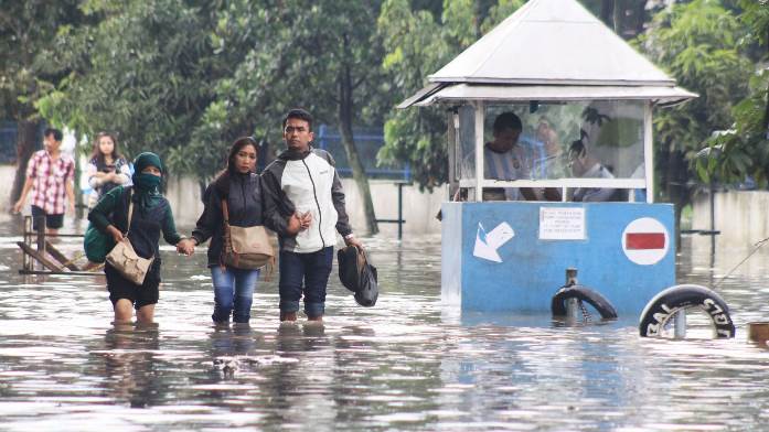 Persoalan Banjir Harus Ada Solusi Persoalan Banjir Harus Ada Solusi