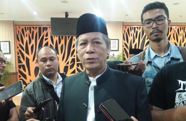 Rapat Paripurna Diwarnai Interupsi