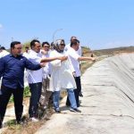 TINGGAL DIOPERASIKAN: Rombongan anggota DPRD Jabar Dipimpin oleh Wakil Ketua DPRD Ineu Purwadewi melakukan kunjungan kerja dengan meninjau langsung ke TPPAS Legok Nangka di Kecamatan Nagrek Kabupaten Bandung yang sejauh ini sudah selesai tahap pengerjaan proyeknya, beberapa waktu lalu.