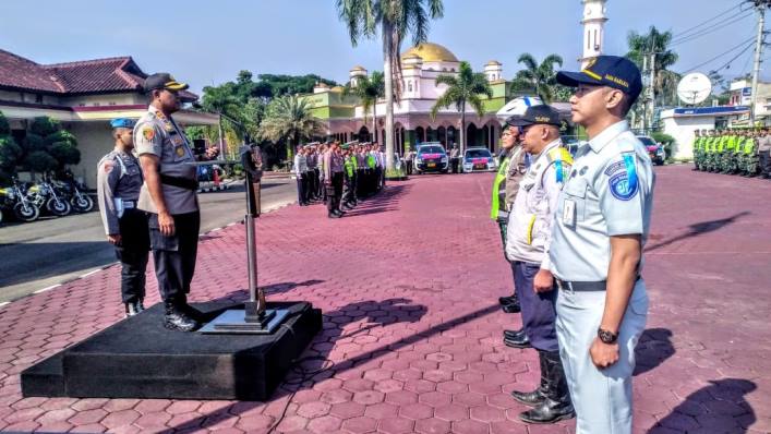 Oprasi Zebra, Polisi akan Tindak Tegas Pelanggar Lalulintas Oprasi Zebra, Polisi akan Tindak Tegas Pelanggar Lalulintas