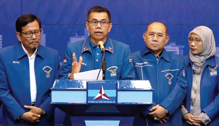 Demokrat Diprediksi ’Main Dua Kaki’