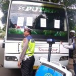 Pembayaran Parkir Perwaktu Bakal Diterapkan Pembayaran Parkir Perwaktu Bakal Diterapkan