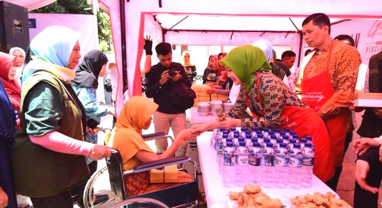 Kamarang, Kantin Gratis Untuk Dhuafa Dan Musafir