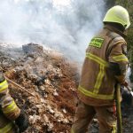 Akibat Pembakaran Sampah Rumah Jamur Ludes