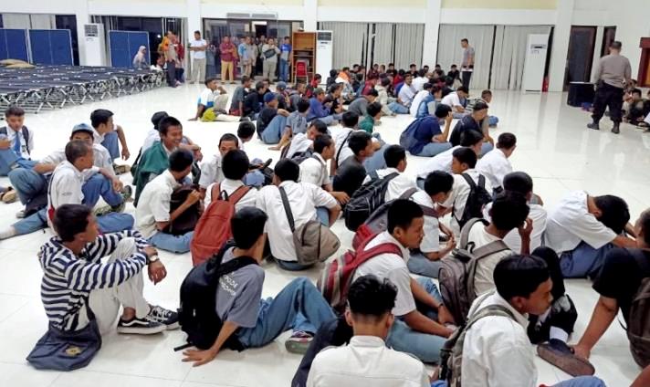Mendikbud: Banyak Penyusup dalam Demo Pelajar