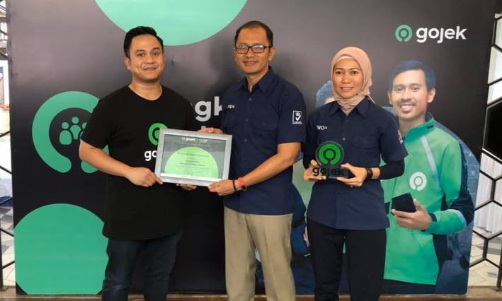 Berikan Pelatihan untuk Mitra Gojek