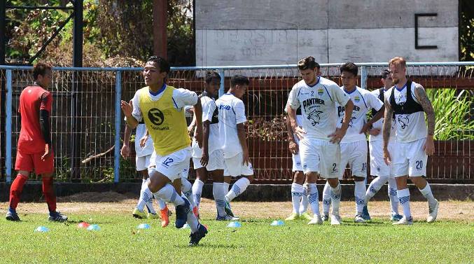 Jelang Laga, Fisik Digenjot