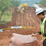 Pembangunan Kereta Cepat Minta Dihentikan