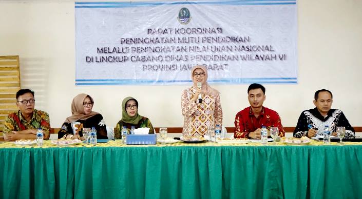 Guru Harus Jadi Motivator dan Panutan Siswa