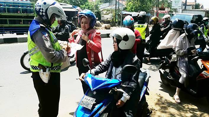 Kesadaran Tertib Lalu lintas Masih Rendah Kesadaran Tertib Lalu lintas Masih Rendah