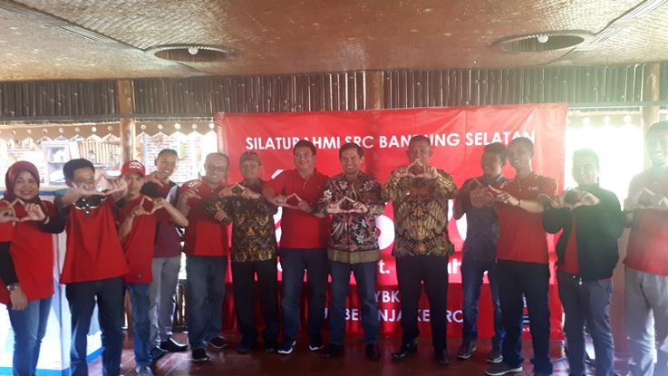 Batasi Minimarket untuk Menghidupkan Kambali Warung Tradisional