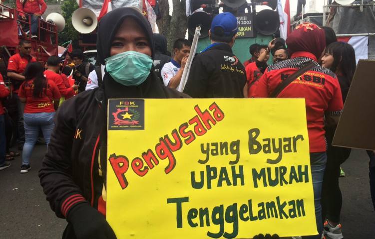Buruh Tuntut Kenaikan UMK