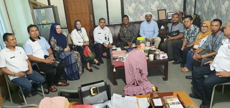 Mendapat Kunjungan, Disperindag Kembangkan Potensi Produk Unggulan Daerah Mendapat Kunjungan, Disperindag Kembangkan Potensi Produk Unggulan Daerah