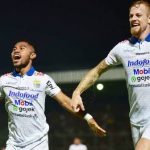 Kartu Merah Warnai Kemenangan Persib
