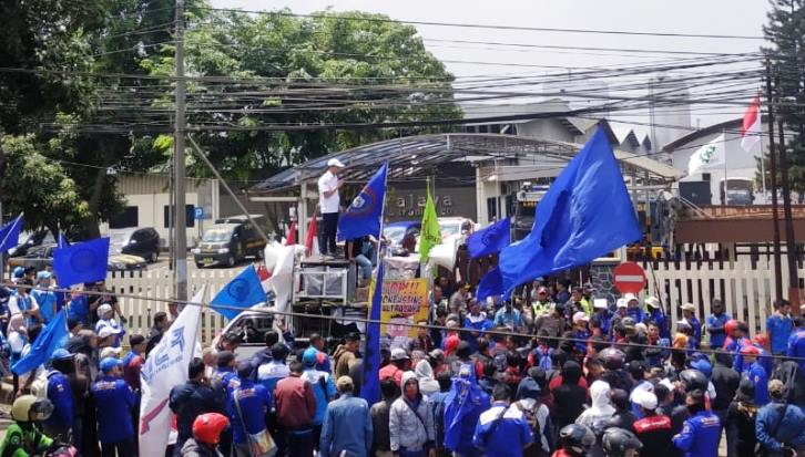 Kriminalisasi Pekerja Minta Dihentikan