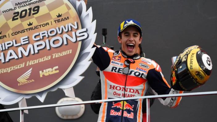 Triple Crown untuk Honda
