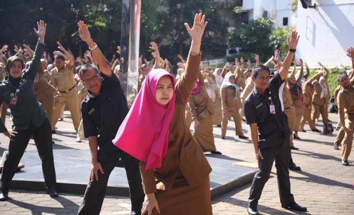 Ratusan ASN Kota Cimahi banyak yang Perokok dan Alami Obesitas Ratusan ASN Kota Cimahi banyak yang Perokok dan Alami Obesitas