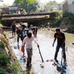 Membuang Sampah ke Sungai Akan Disanksi Sosial 