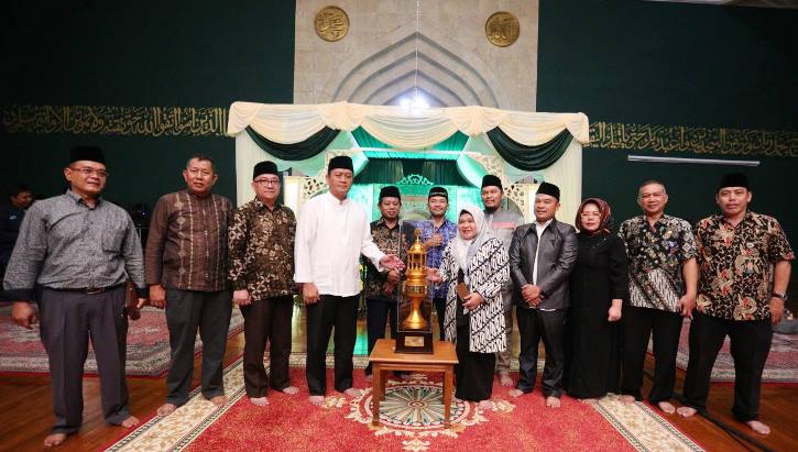 Bojongloa Kidul Raih Juara Umum MTQ Kota Bandung
