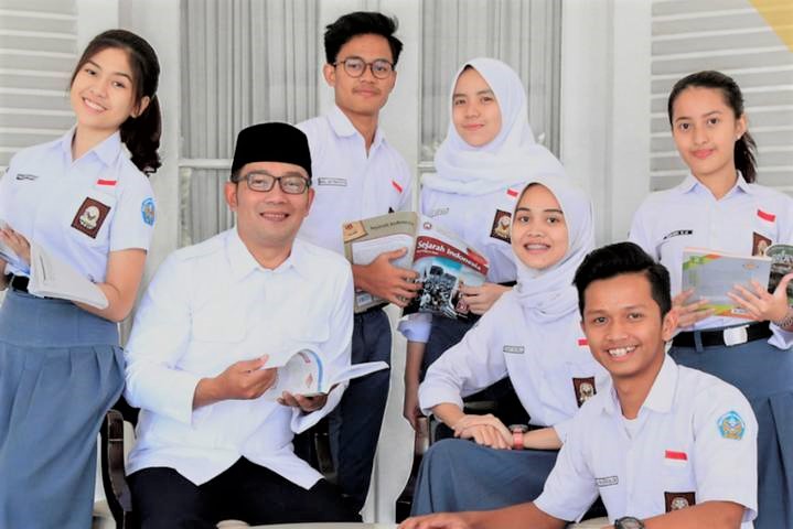 Tingkatkan Aksesibilitas Pendidikan, Pemdaprov Jabar Luncurkan Program Gratis Iuran Bulanan