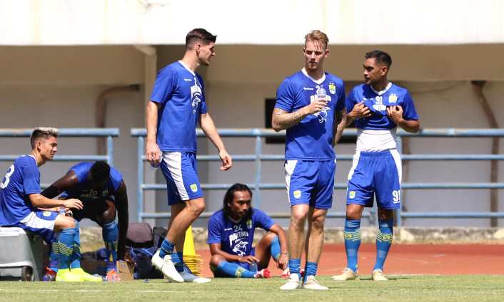 Tiket Persib Vs Arema Terjual Habis