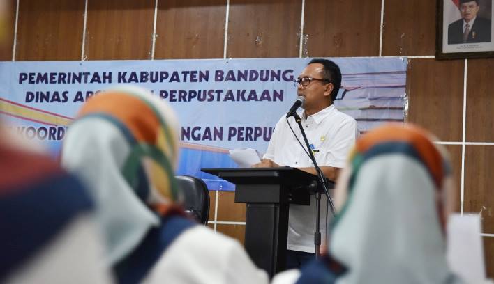 Kembangkan Budaya Baca Melalui Bunda Literasi