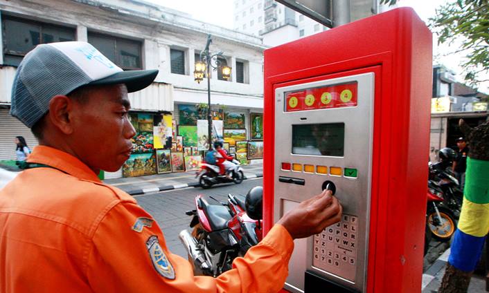 Target Retribusi Parkir Meleset