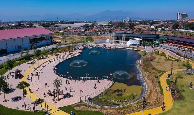 Operasional Kiara Artha Park Minta Disetop