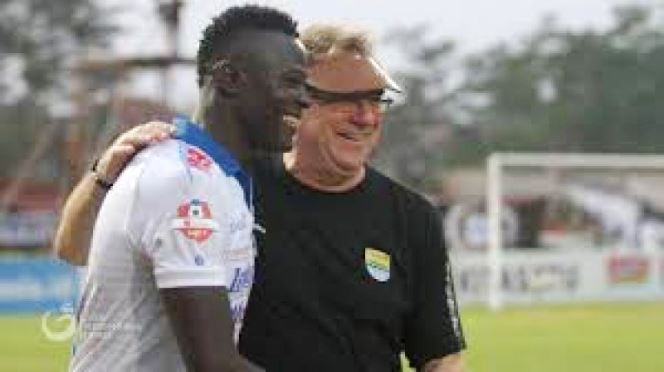 Ezechiel Berharap Bisa Kembali Berkontribusi Untuk Persib