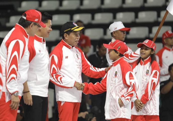 Kukuhkan Kontingen Merah Putih untuk SEA Games, Menpora Menargetkan 45 Emas