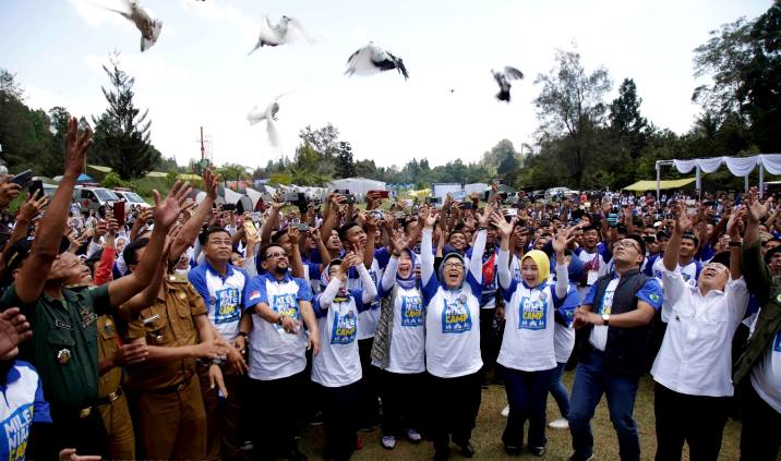 Emil Buka Milenials Camp