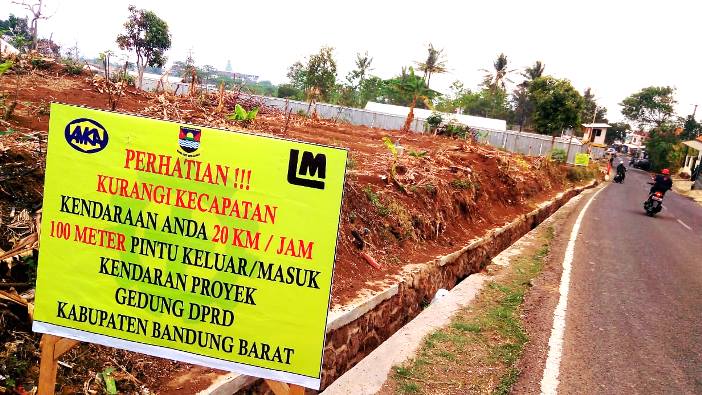 Proyek Gedung DPRD Disoal Proyek Gedung DPRD Disoal