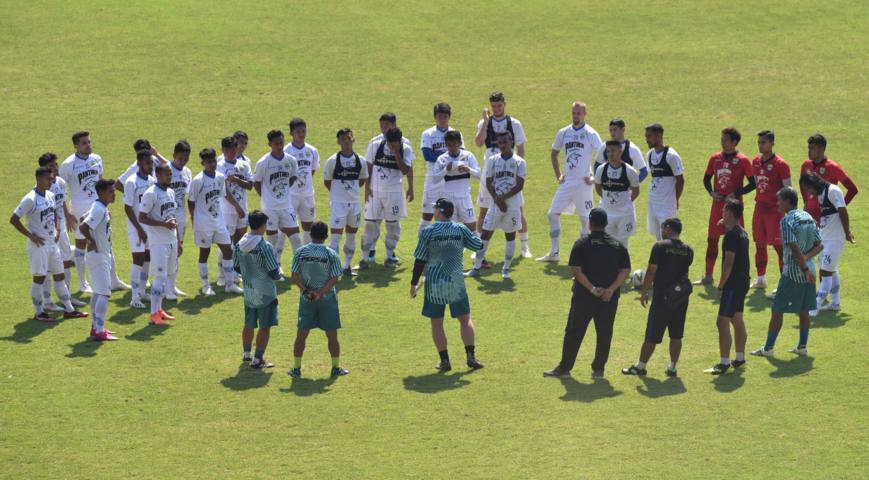 Tingkatkan Intensitas Sentuhan Bola Tingkatkan Intensitas Sentuhan Bola