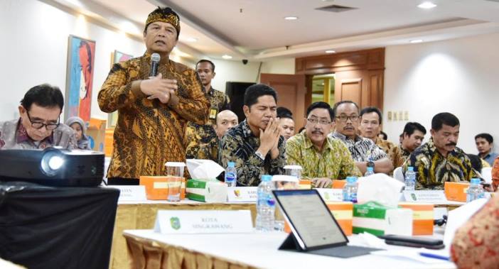 Program Kerja dan Pembangunan harus Diketahui Masyarakat