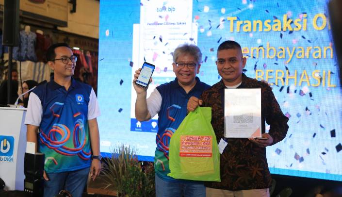 bank bjb Digitalkan Pasar Baru melalui bjb Pasar Ngadigi bank bjb Digitalkan Pasar Baru melalui bjb Pasar Ngadigi