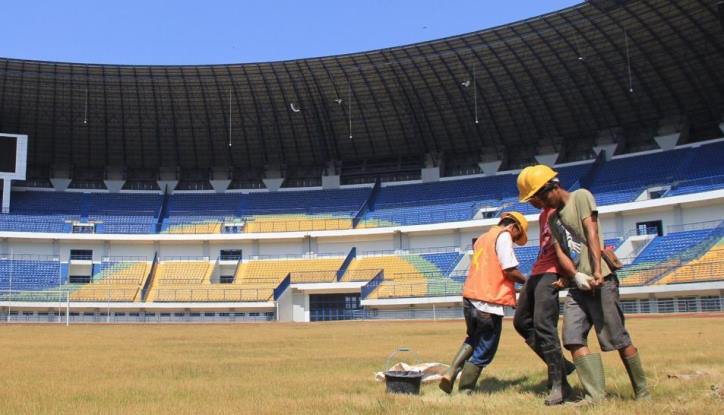 Pengelolaan Stadion GBLA Dikerjasamakan dengan Pihak Ketiga Melalu Lelang Pengelolaan Stadion GBLA Dikerjasamakan dengan Pihak Ketiga Melalu Lelang