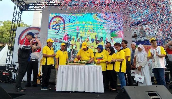 JNE Pecahkan Rekor MURI di HUT ke-29 Tahun