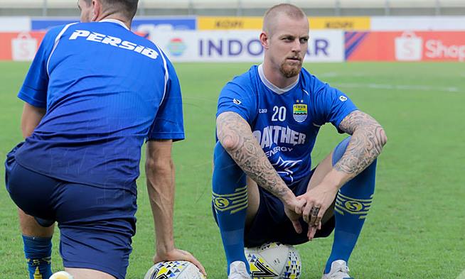 Persib Tak Perpanjang Kontrak Kippersluis