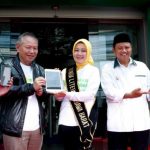 Makan Jengkol Mudahkan Masyarakat Membaca Buku